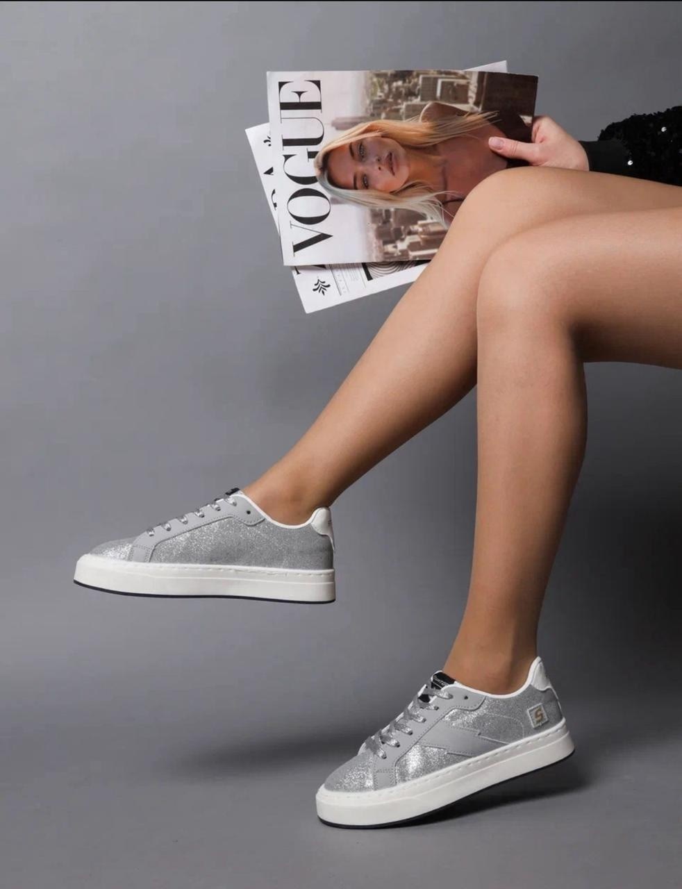 ,женские кроссовки,кеды женски,женские кеды,кеды женские белые на высокой подошве obba