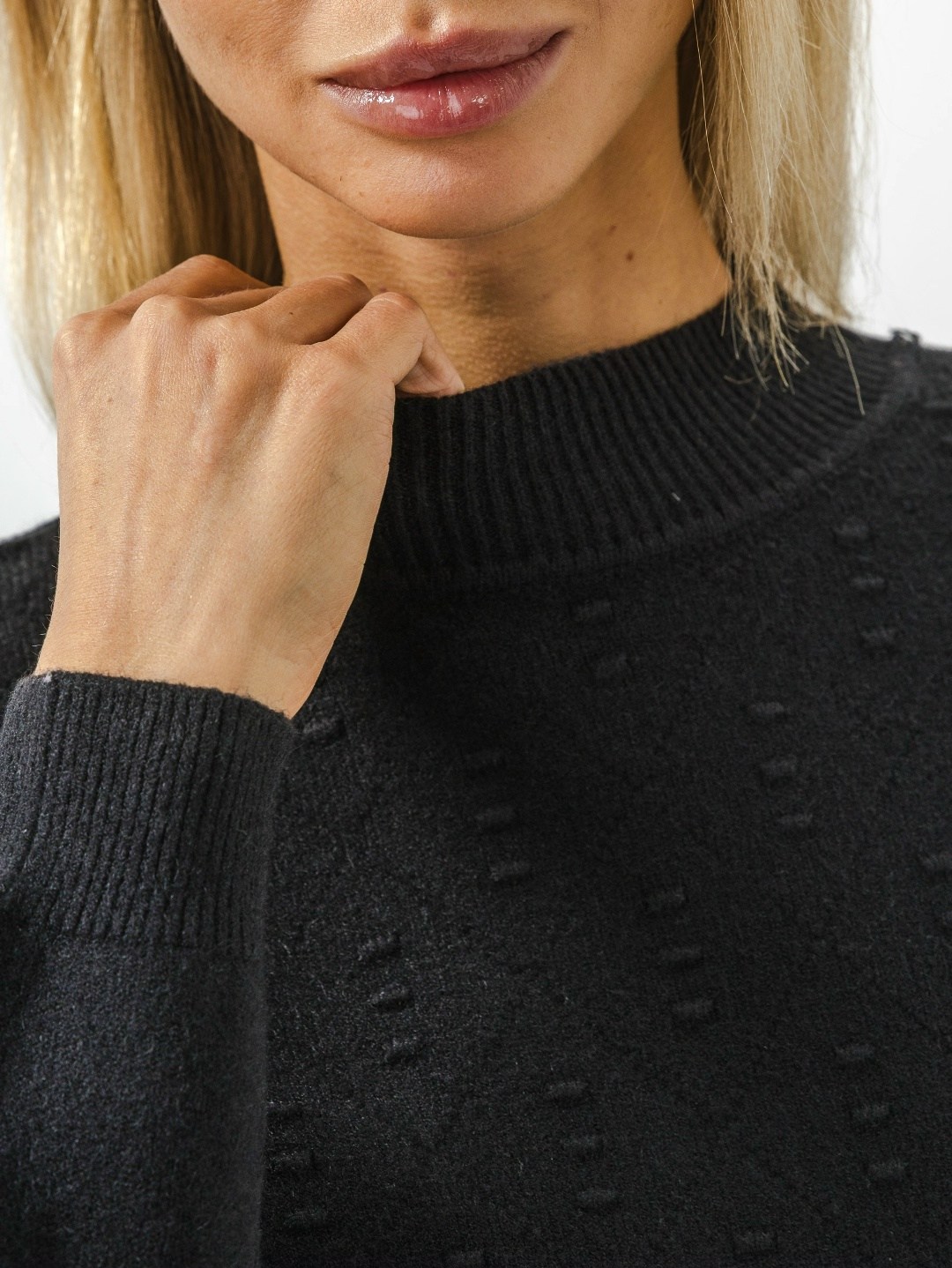 джемпер,женские джемпера,свитера женские,свитер черный,свитер