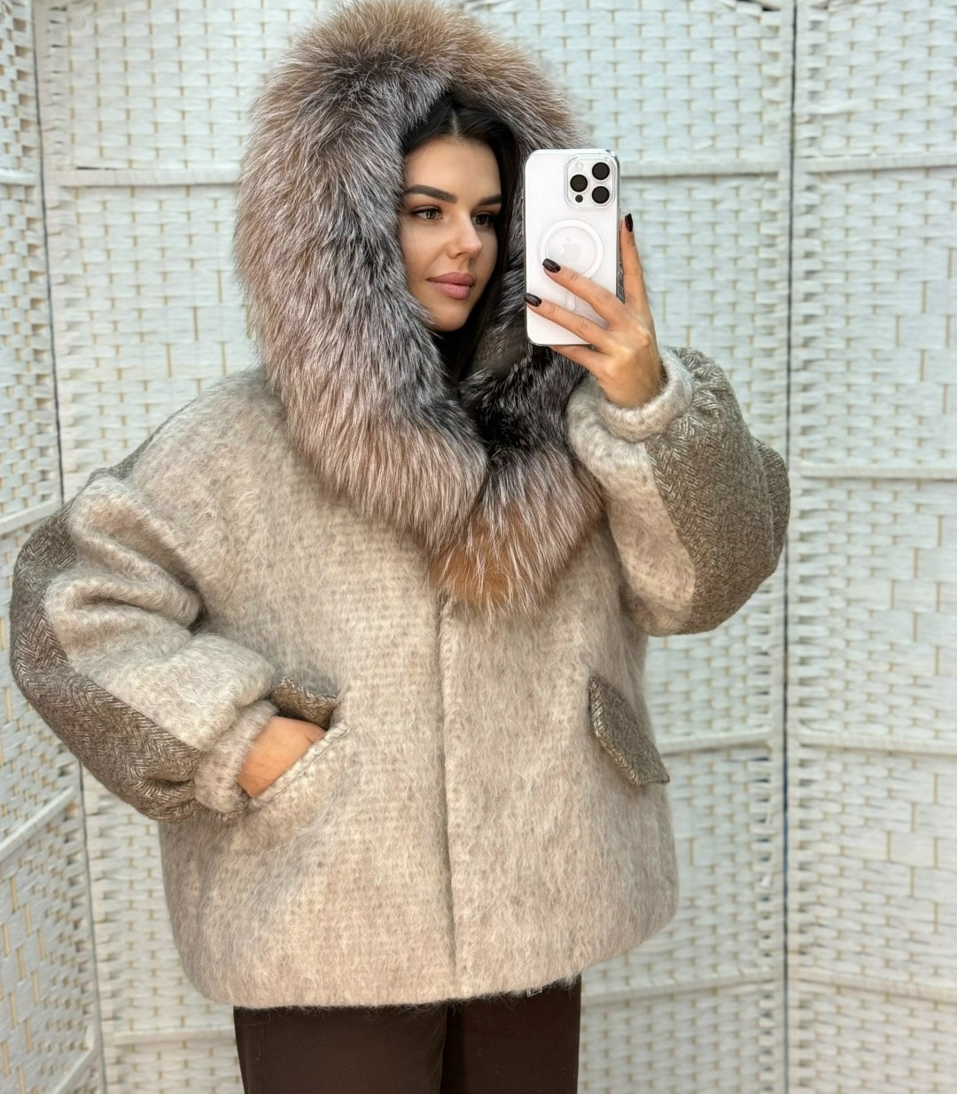 модная куртка,пальто барашек,меховая куртка,теплая куртка,куртка барашек