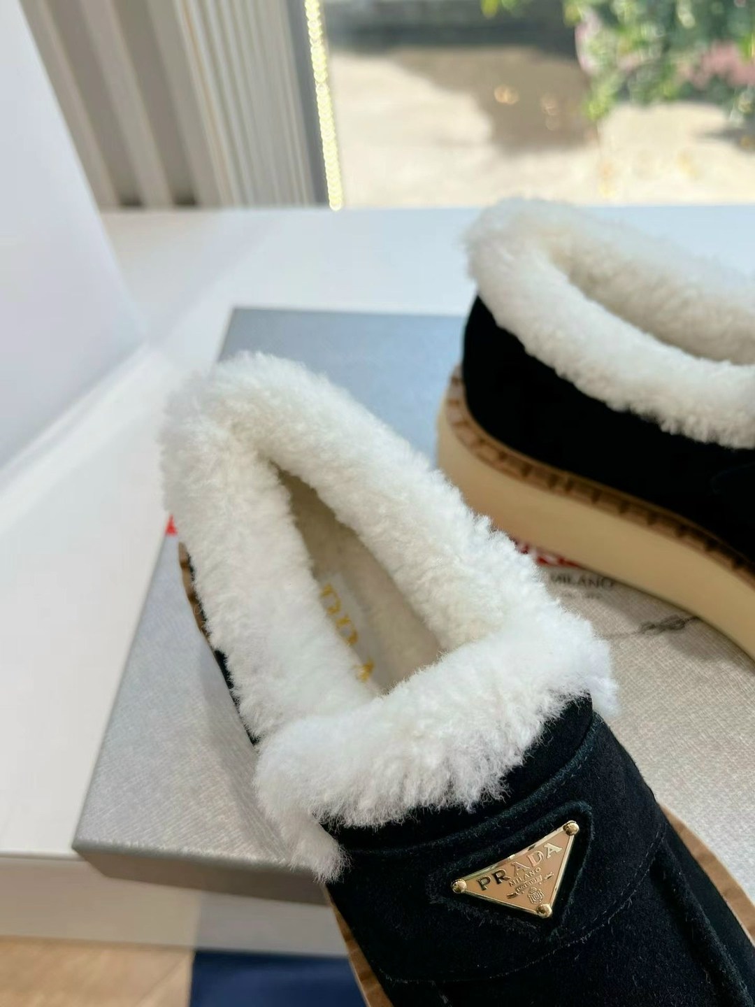 ,меховые лоферы,ботинки с мехом,лоферы на меху,женские меховые