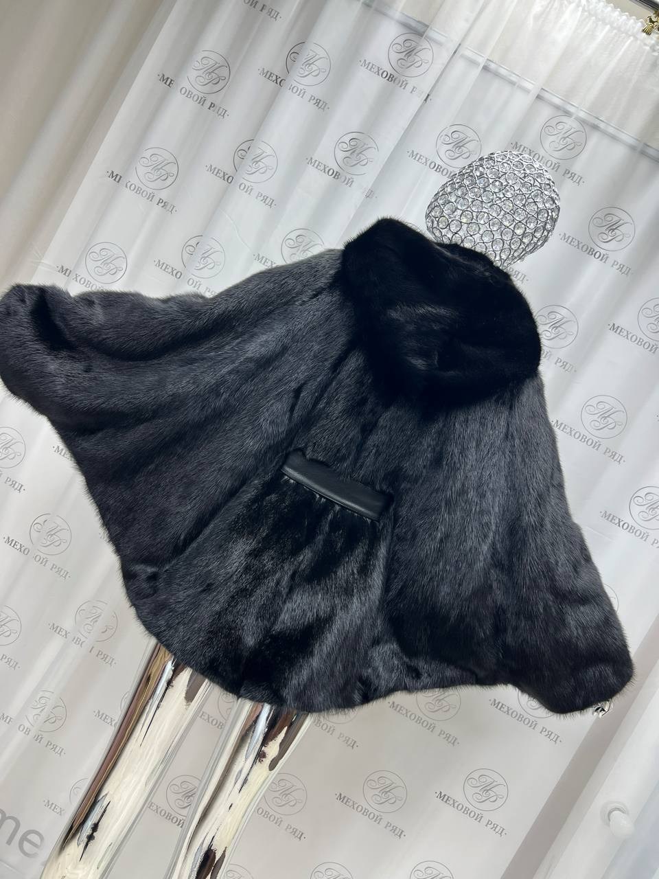 шуба норковая летучая мышь,шуба норковая,шуба норковая с капюшоном,шуба летучая мышь с капюшоном,шуба норковая блэкглама автоледи