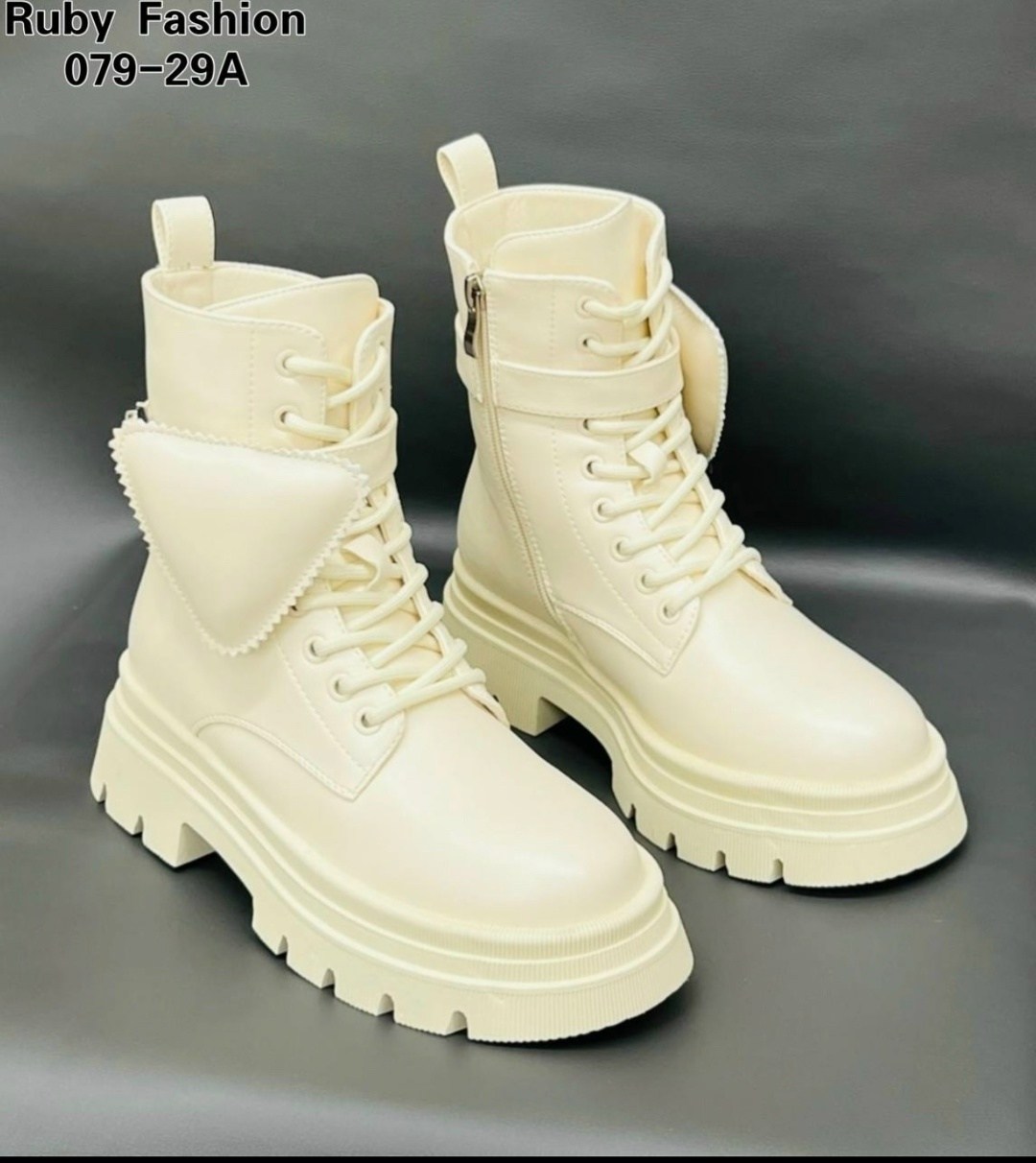 ,ботинки женские,демисезонные ботинки,зимняя женская ,ботинки с бежевой подошвой