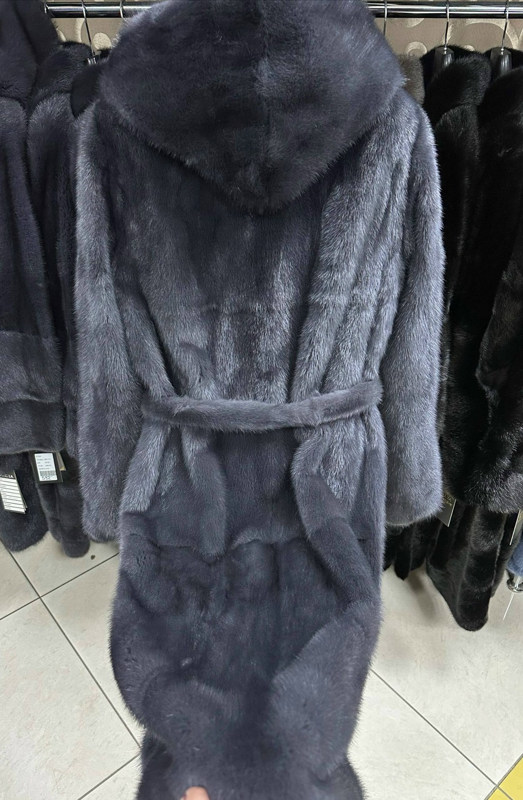 норковая шуба,шуба норковая с капюшоном,шуба из норки,шуба норковая графит,шуба из норки с капюшоном