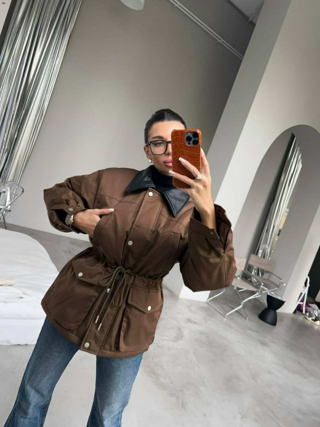 демисезонная куртка,куртка женская демисезонная,стильная куртка,куртка с поясом,женская куртка