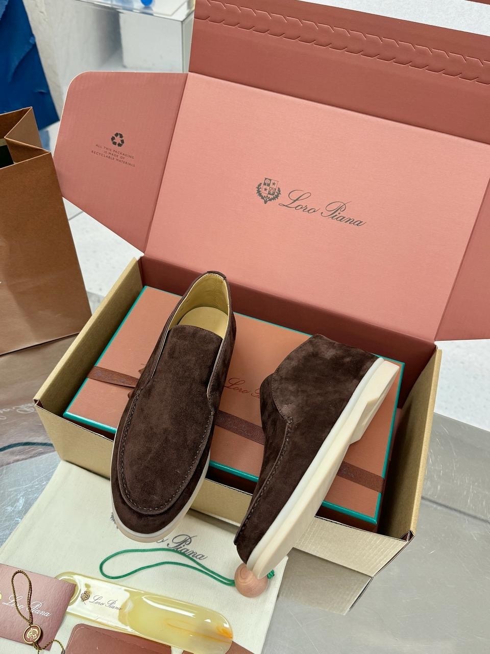 ,лоферы loro piana,лоферы из натуральной замши loro piana,лоферы мужские loro piana,ботинки лоро пиано