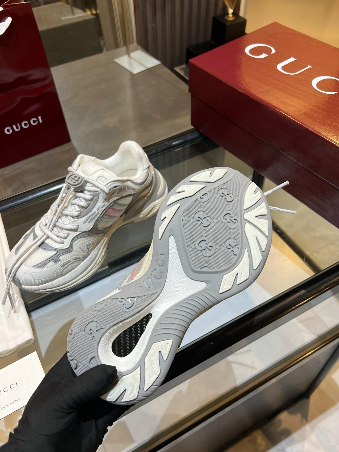 кроссовки gucci,кроссовки женские gucci,кеды гуччи,кроссовки,кроссовкам gucci rhyton