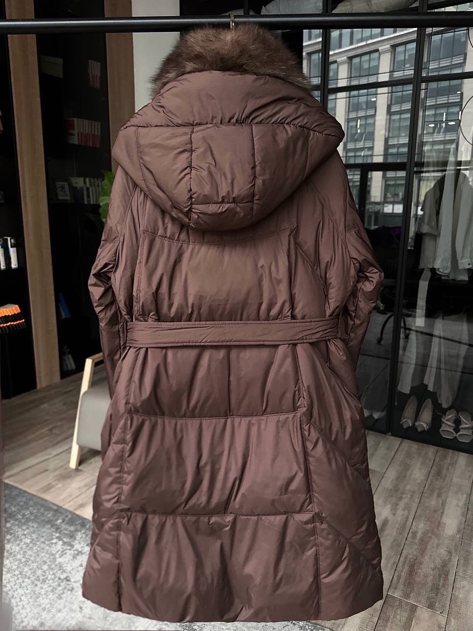 женские пуховики,пуховик женский с мехом,пуховик,пуховик женский с натуральным мехом,пуховики с мехом