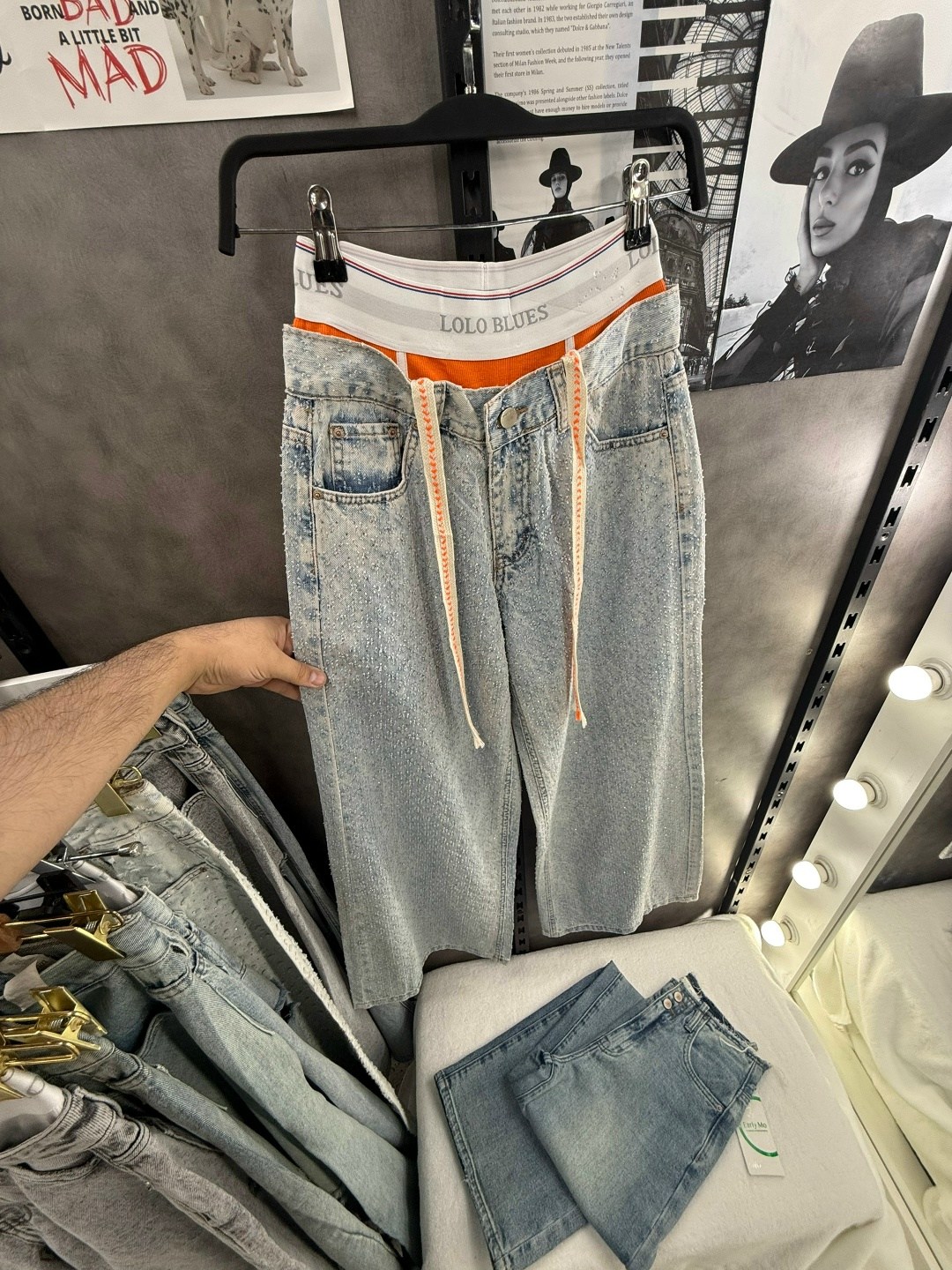 женские джинсы,джинсовые брюки,брюки джинсы,штаны джинсы,стильные джинсы