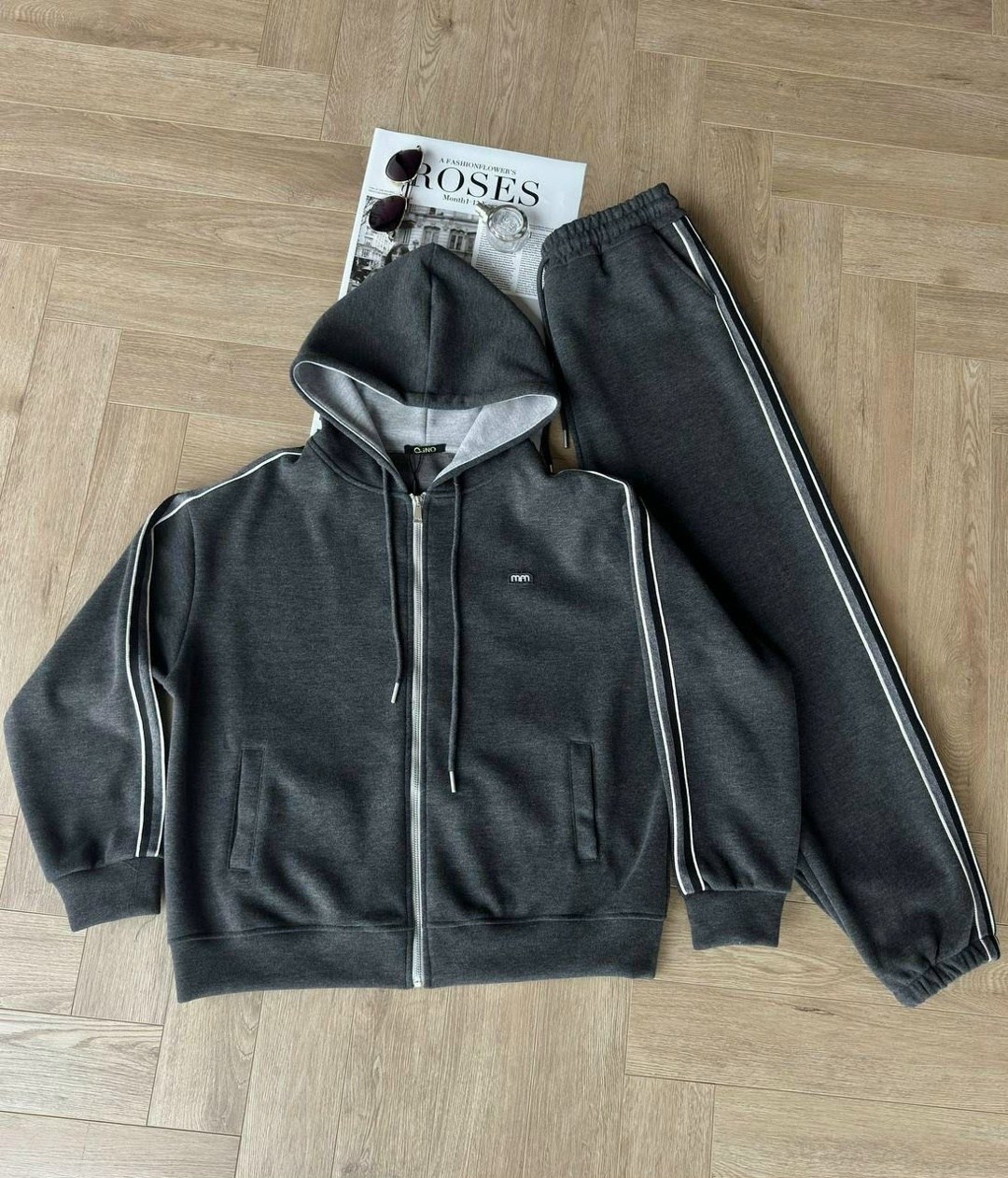 стильные костюмы,женские спортивные костюмы,cпортивный костюм женский на флисе,костюм женский на флисе,костюмы женские