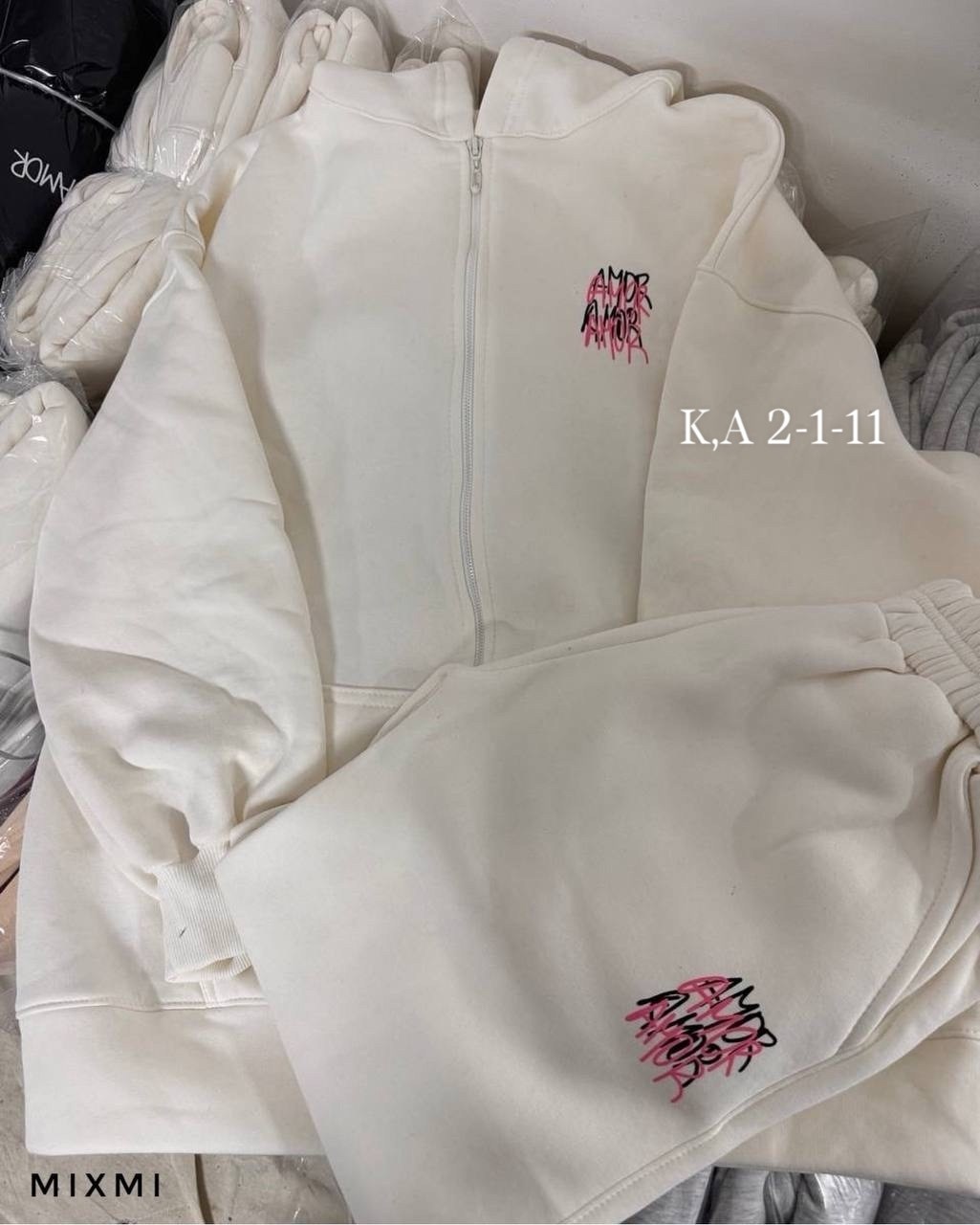 модная толстовка,костюм на флисе,толстовка в стиле,свитшот и толстовка