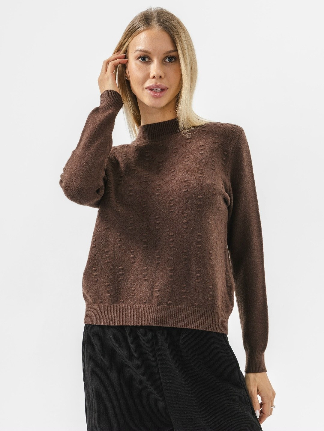 свитер джемпер,джемпер,бежевый джемпер,коричневый свитер,женские джемпера