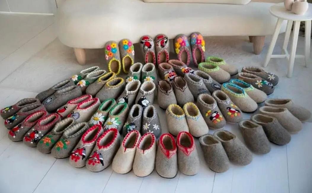 валяные тапочки,тапки-валенки для дома,тапочки из шерсти,тапочки топваленки,войлочные тапочки