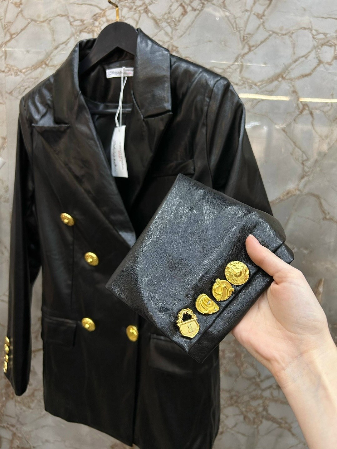 кожаный пиджак,женский пиджак кожаный,кожаная куртка,кожаный пиджак жакет,двубортные пиджаки