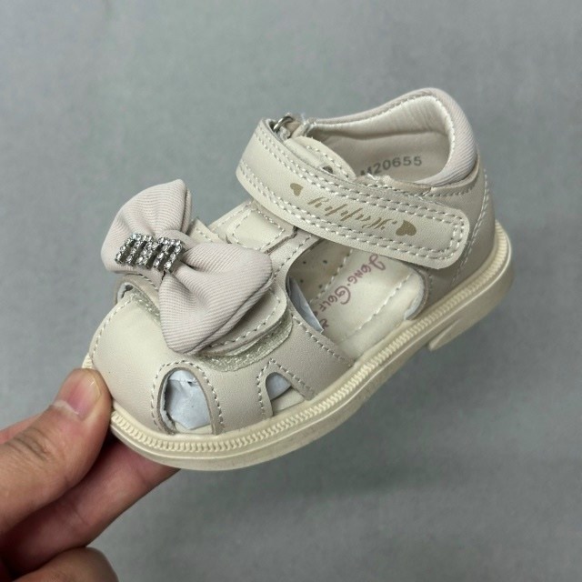 ,детские босоножки,детская ,босоножки сказка для девочки,босоножки для девочек