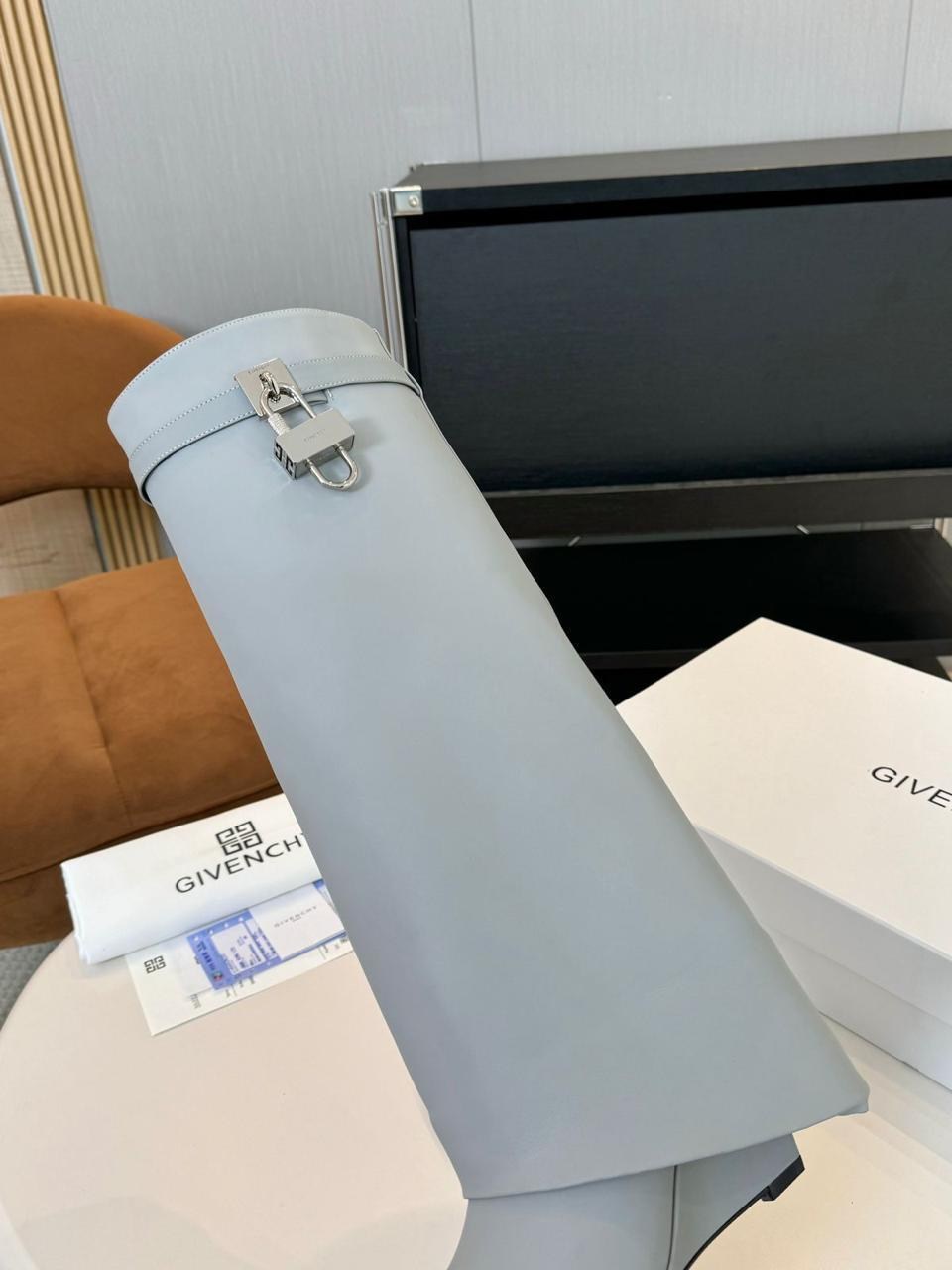 сапоги givenchy,сапоги givenchy shark lock,сапоги живанши,высокие сапоги,дживанши сапоги