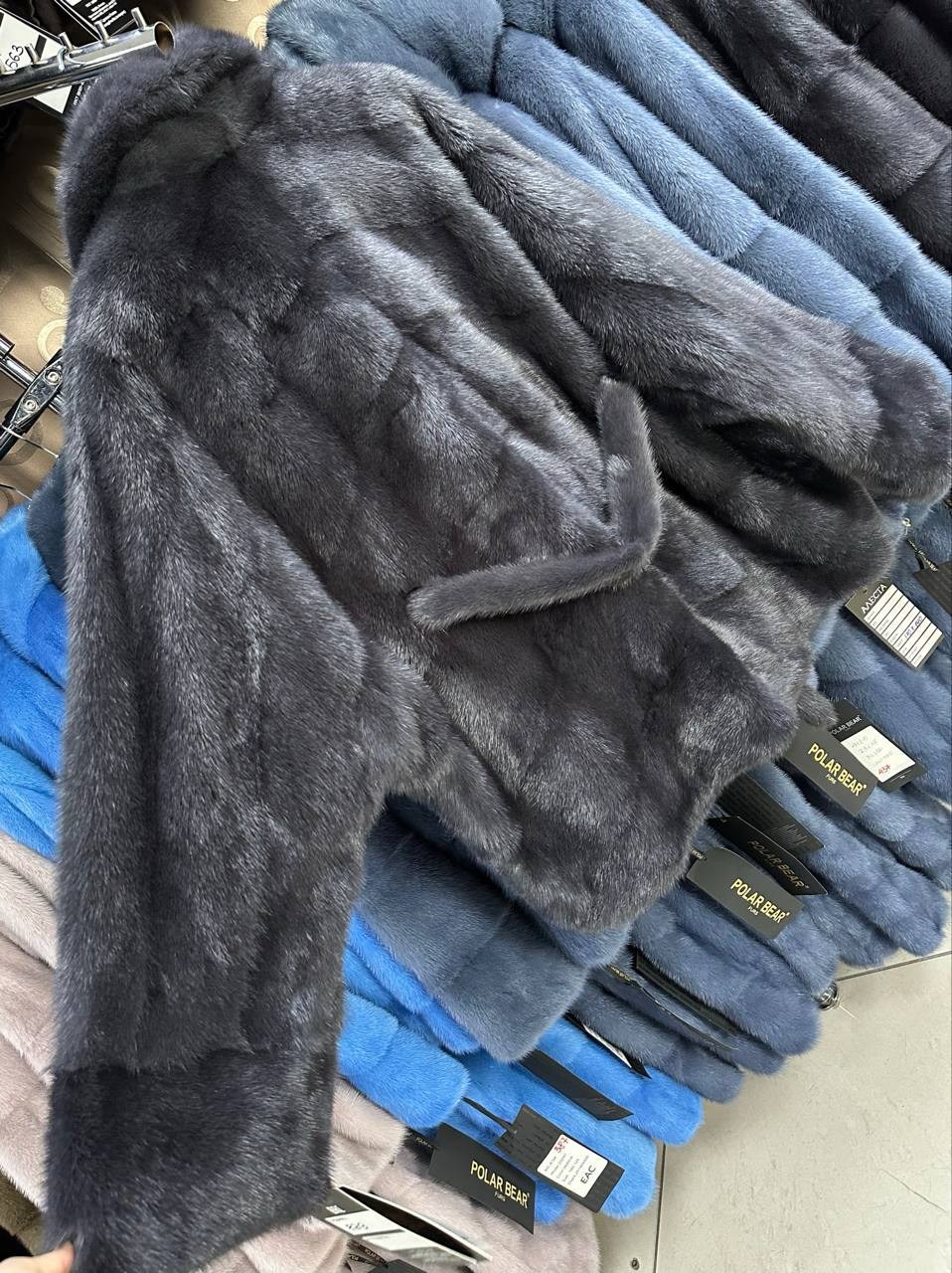 норковые шубы,норковая шуба графит летучая мышь,женская шуба,норковая шуба летучая мышь,норка шуба