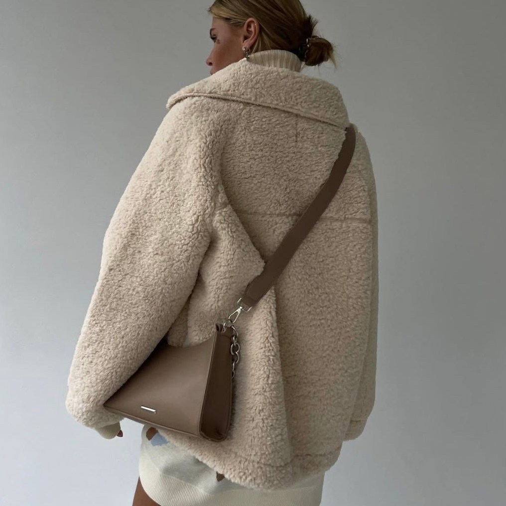 повседневная куртка,теплая куртка,плюшевая куртка,куртка барашек,куртка женская