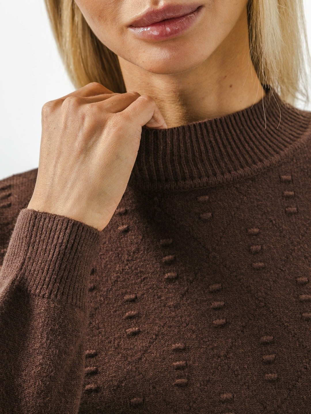 свитер джемпер,джемпер,бежевый джемпер,коричневый свитер,женские джемпера