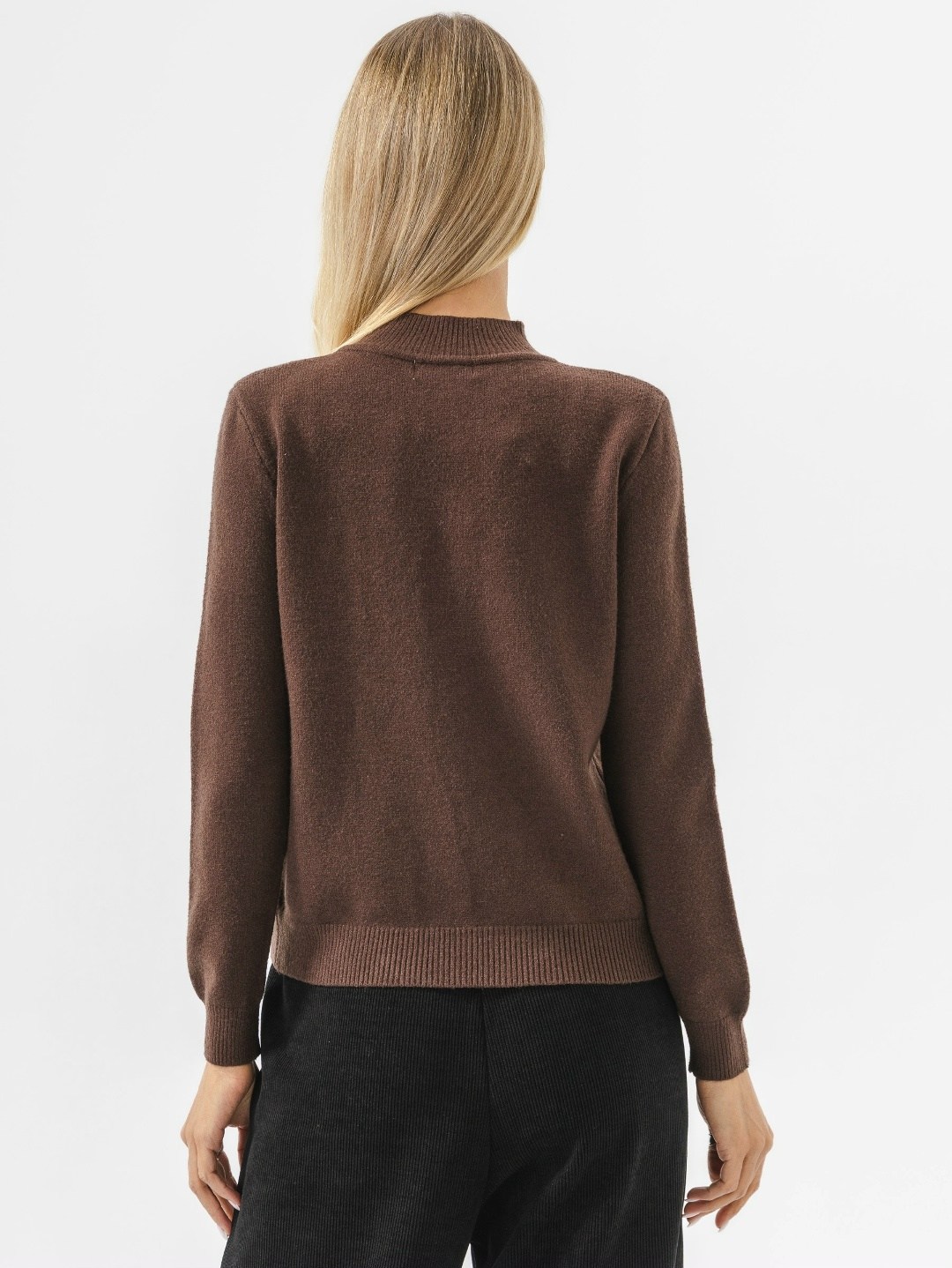 свитер джемпер,джемпер,бежевый джемпер,коричневый свитер,женские джемпера