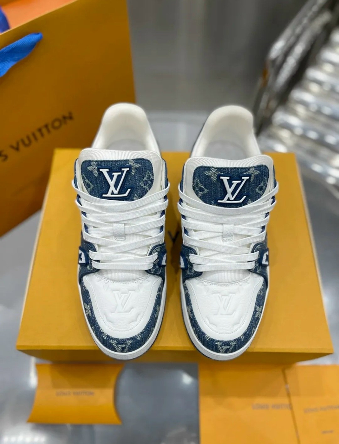 кроссовки louis vuitton trainer,кроссовки louis vuitton,кроссовки louis vuitton мужские,кроссовки женские louis vuitton,луи виттон кроссовки