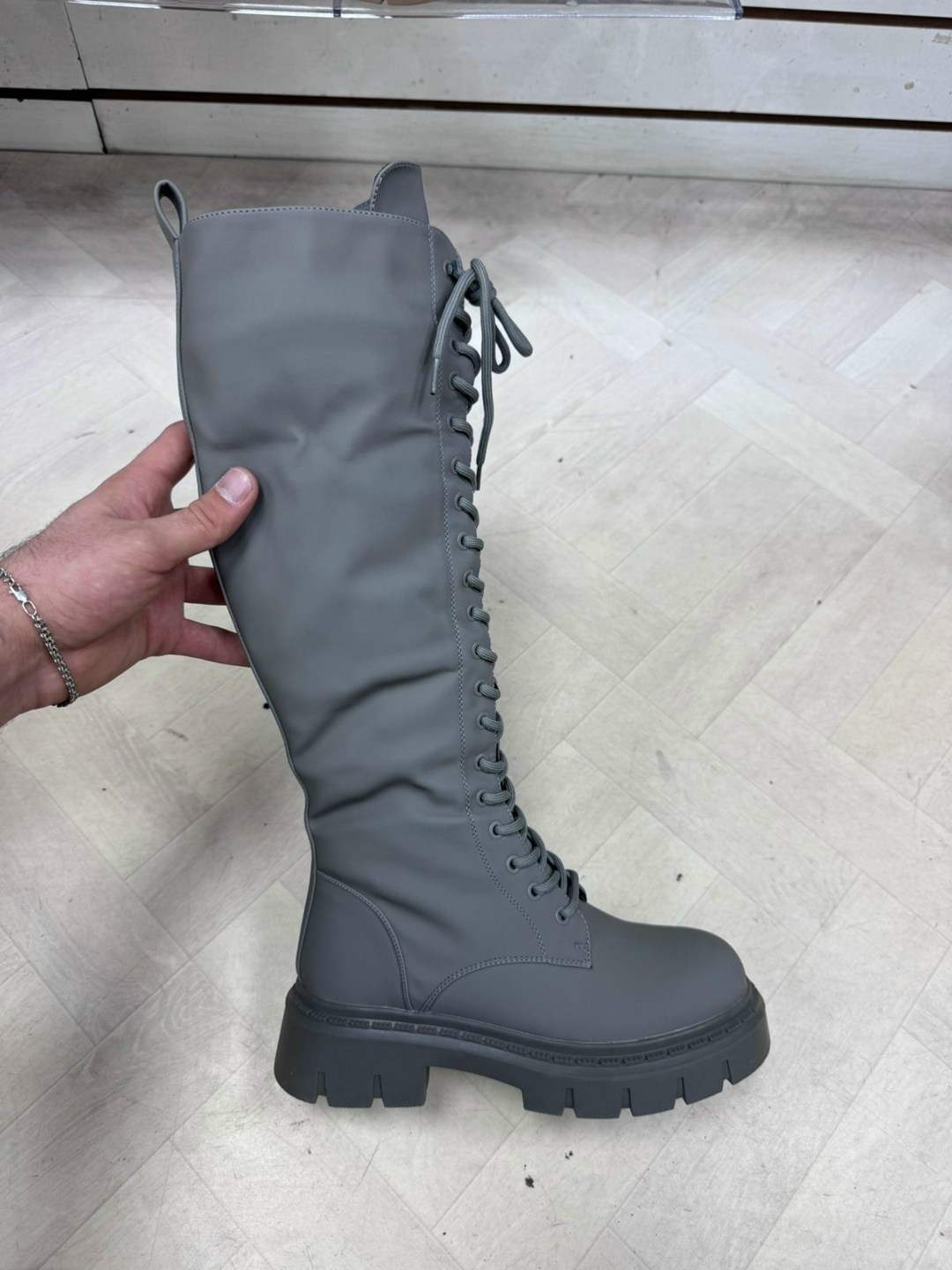,высокие сапоги женские,сапоги зимние женские,сапог женский,сапоги со шнуровкой