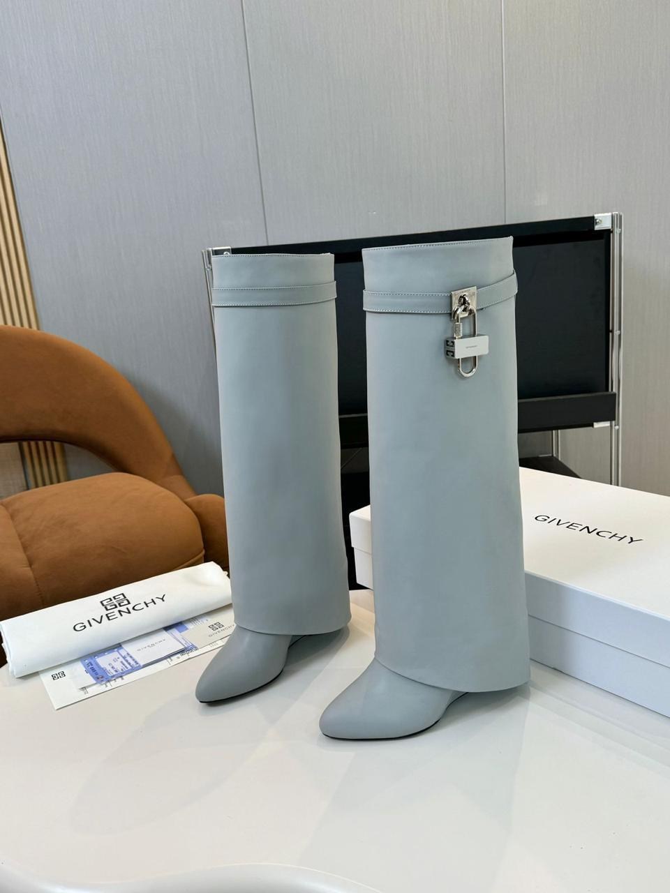 сапоги givenchy,сапоги givenchy shark lock,сапоги живанши,высокие сапоги,дживанши сапоги