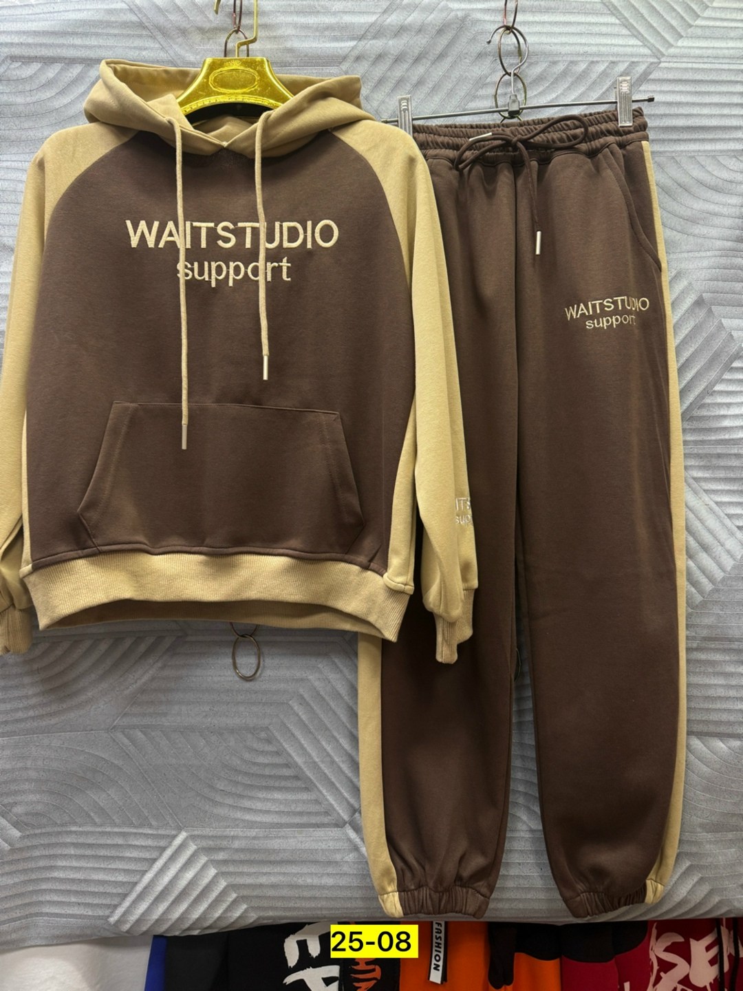 костюмы спортивные,спортивные костюмы для девочек,спортивные костюмы на флисе,спортивный костюм из флиса женский,спортивный костюм спортивные костюмы