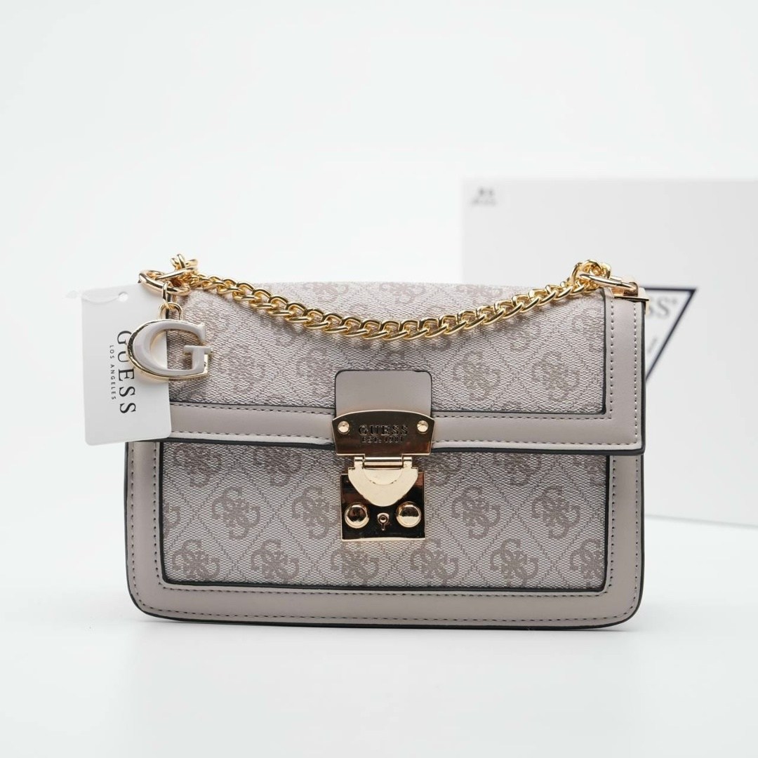 guess сумка,сумка guess женская,сумка через плечо guess,guess сумка на плечо,guess сумка кросс боди