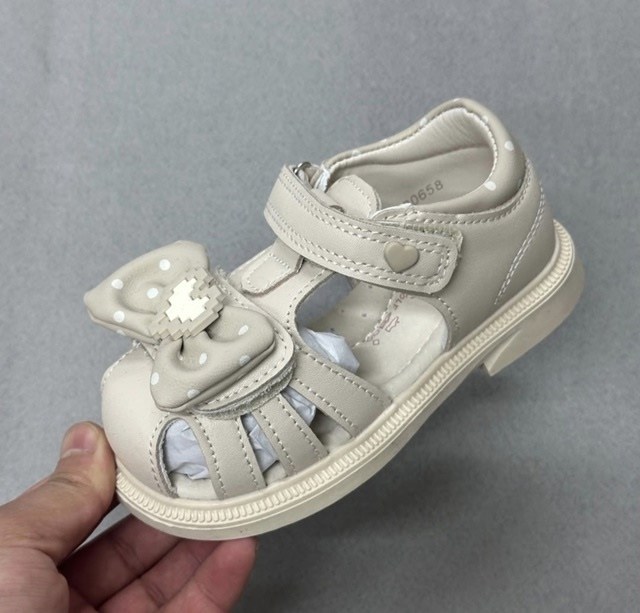 ,детские босоножки,детская ,босоножки для девочек,сандалии