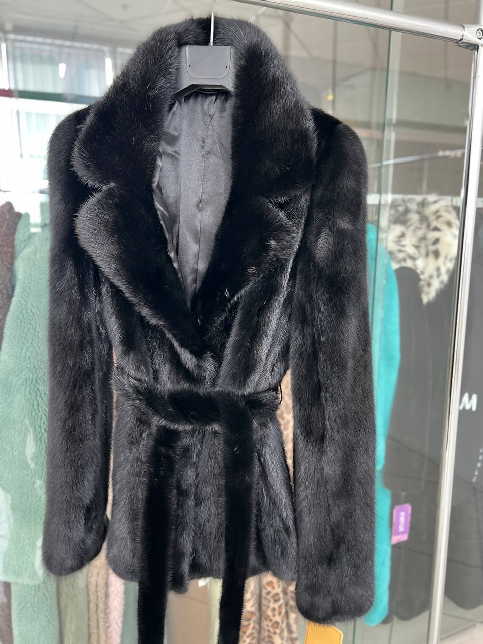 шубы норковые,шуба норковая женская,норковая шуба автоледи,шуба норка,норковая шуба с английским воротником