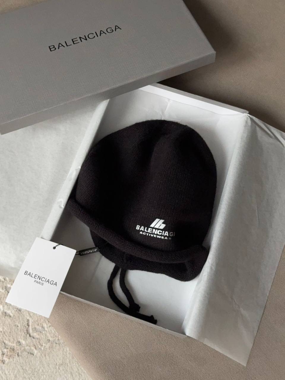 шапка balenciaga,шапка,брендовые шапки,шапка баленсиага женские,шапка модная