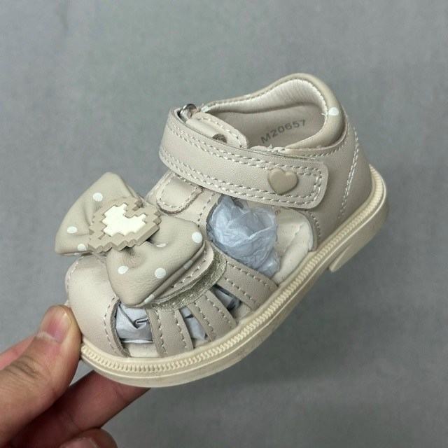 ,детские босоножки,детская ,босоножки сказка для девочки,босоножки для девочек