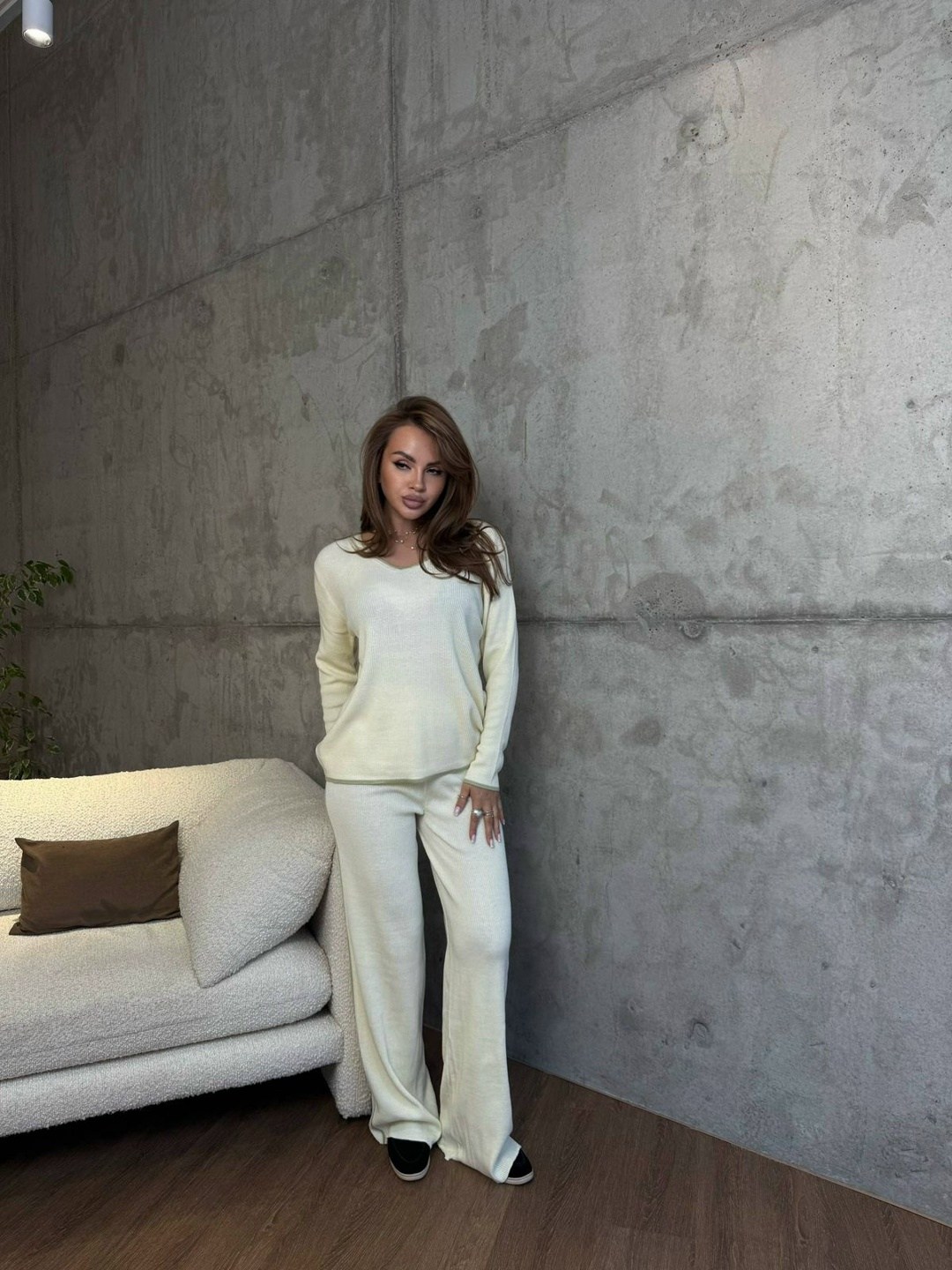 трикотажный костюм,костюм бежевый,костюм с брюками,костюм двойка кашемир,вязаные костюмы