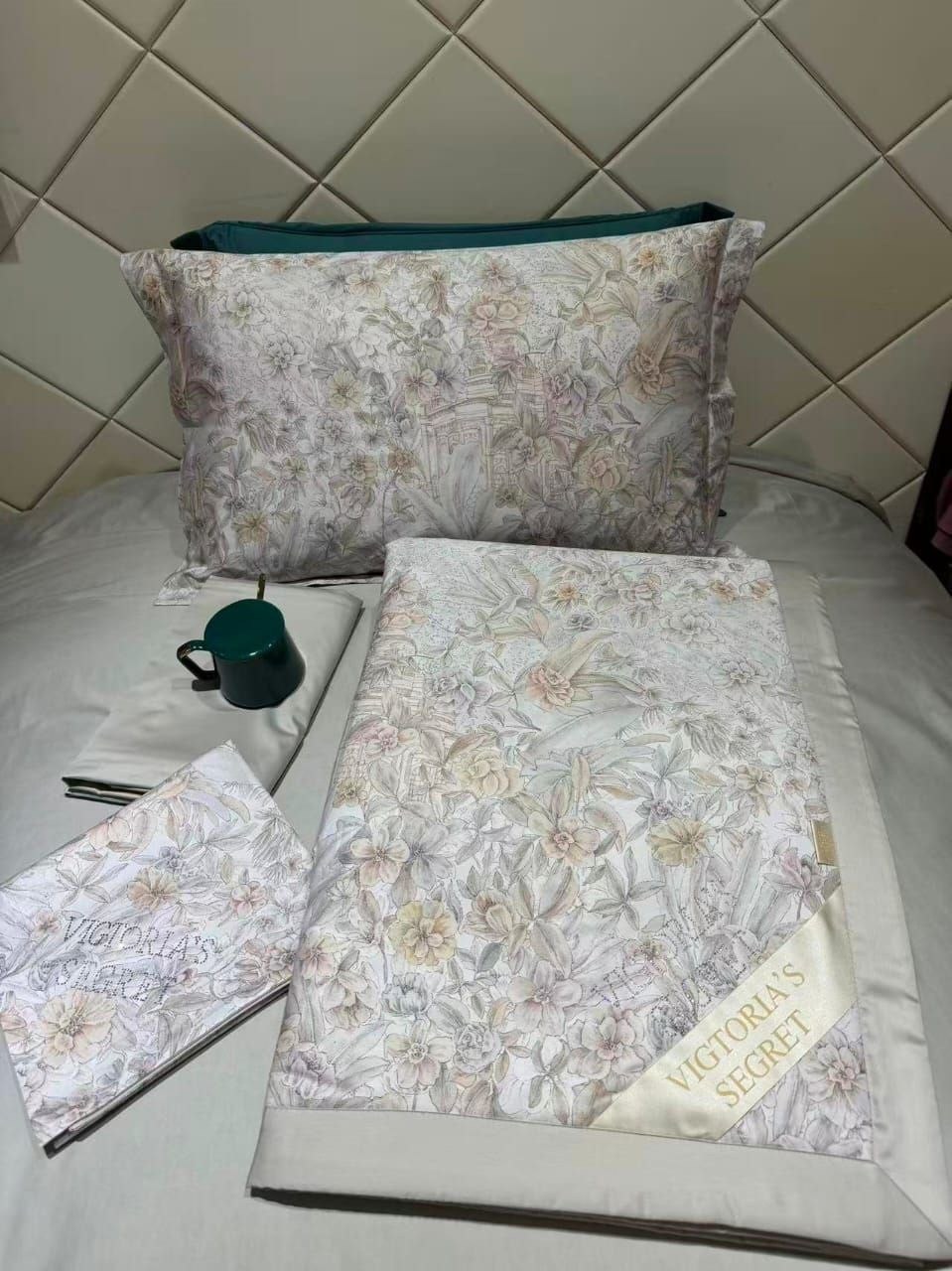 hermes комплект постельного белья с одеялом,комплект постельного белья hermes,постельное белье с одеялом в стиле hermes,постельное белье комплект,постельное белье люкс