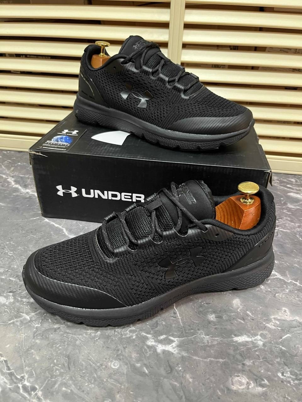 мужские кроссовки under armour charged rogue 3,кроссовка мужской,кроссовки для мужчин,мужские кроссовки,кроссовки under armour мужские