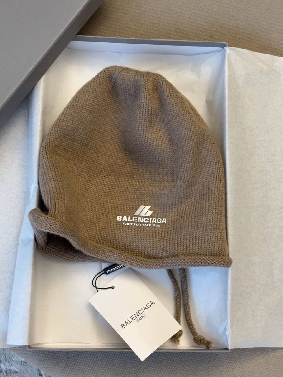 шапка balenciaga,шапка,брендовые шапки,шапка баленсиага женские,шапка модная