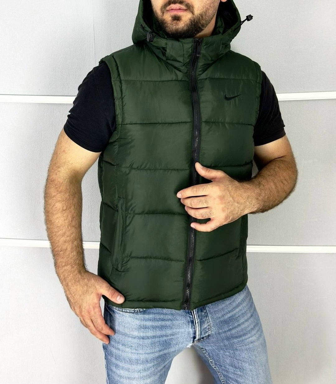 жилетка найк мужская,жилетка мужская,жилет мужской,жилетка,жилетка теплая