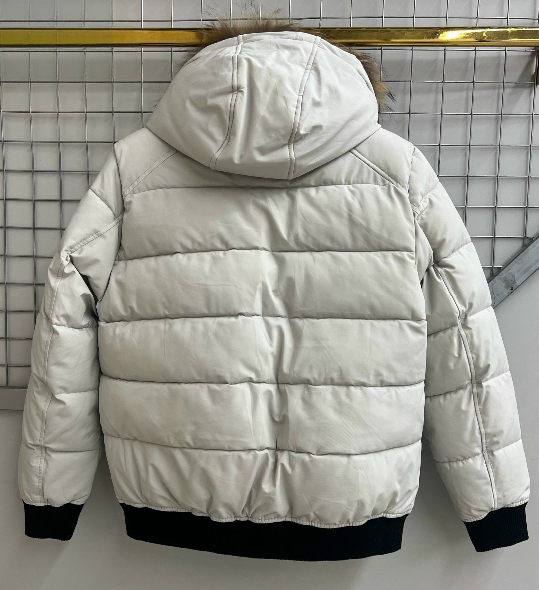 куртка зимняя adidas,куртка мужская зимняя adidas,пуховик adidas,куртка adidas мужская,мужские пуховики adidas