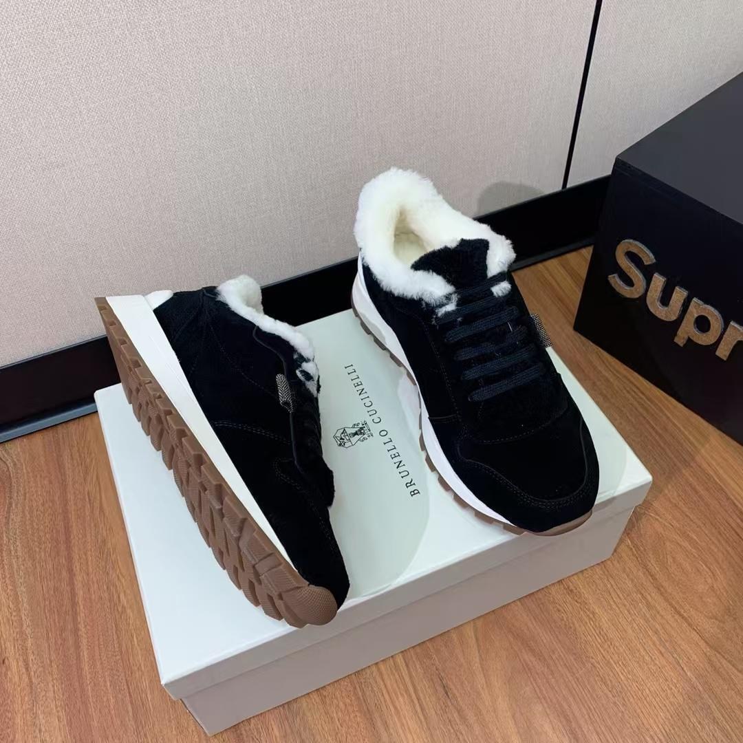 ,кроссовки женскиe,зимние кроссовки найк женские с мехом,кроссовки женские зимние,замшевые кроссовки