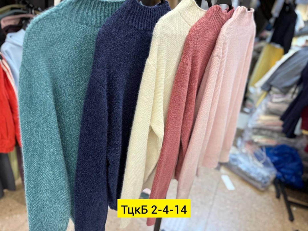свитер кофта,женская кофта,свитер свободный,свитер,свитер с высоким воротом