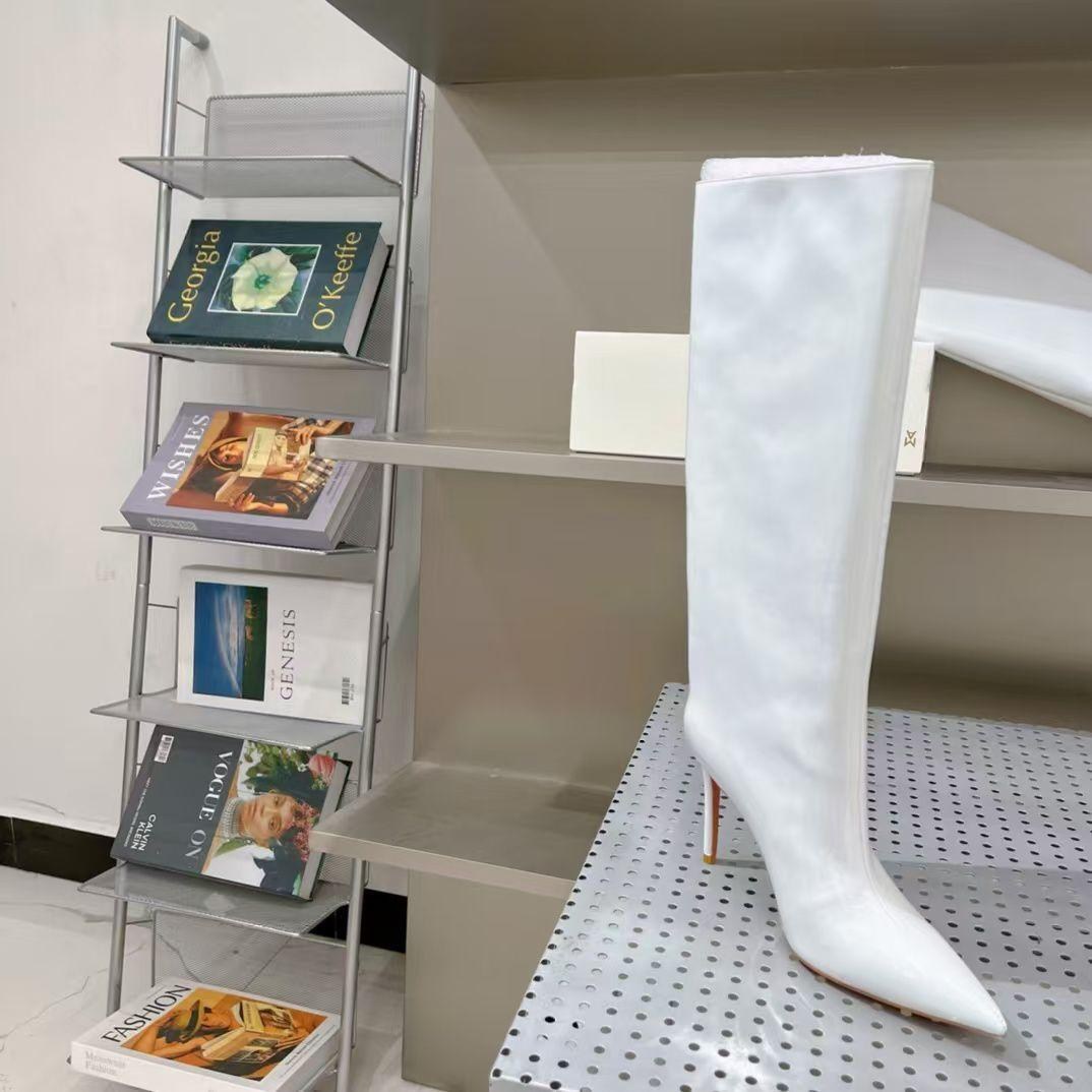 лакированные сапоги,лаковые сапоги,лаковые сапоги женские,женские сапоги,сапоги из лакированной кожи