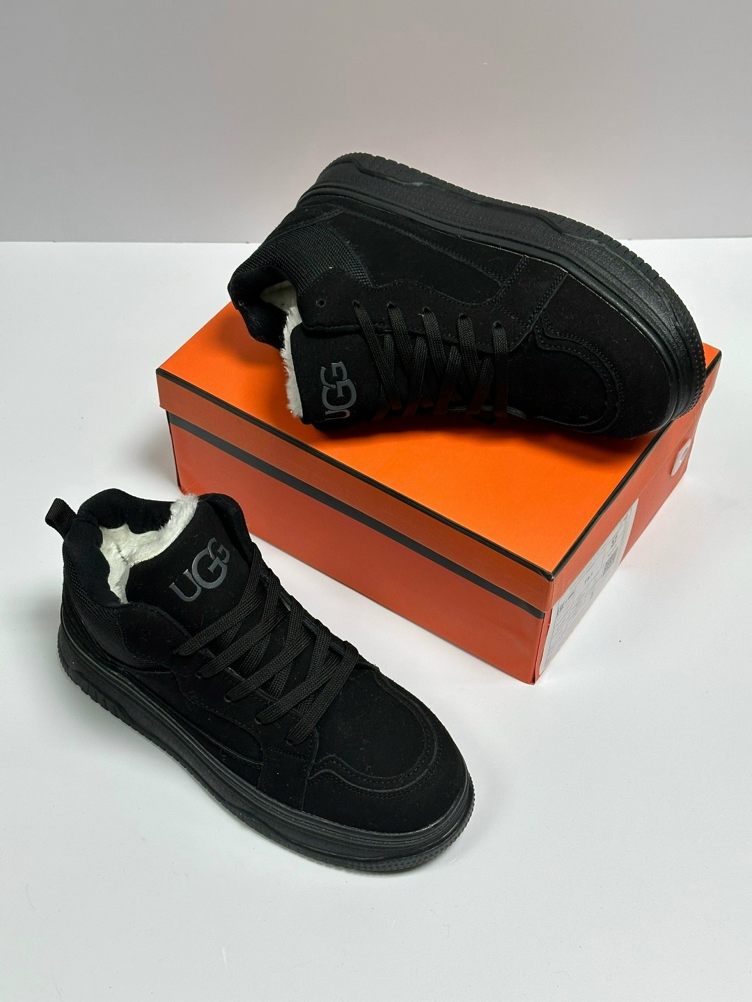 ,женские кроссовки,кроссовки женские зимние,зимние кроссовки,кроссовки модные