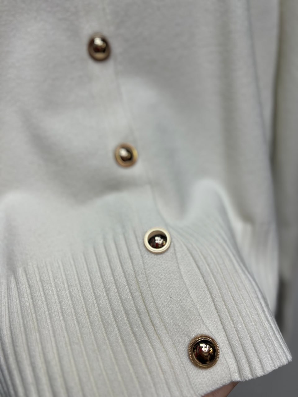 кардиган,вязаные кардиганы,кардиган женский,коричневый кардиган,кардиган на пуговицах