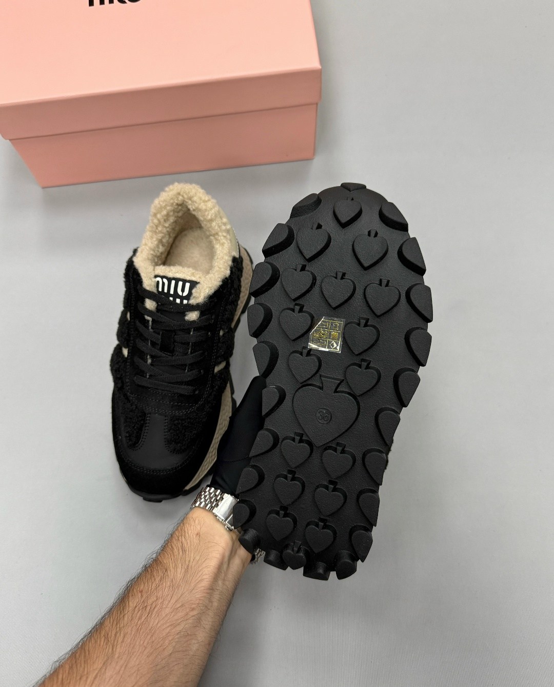 ,женские кроссовки,кроссовки miu miu,кроссовки miu,miu miu кроссовки женские