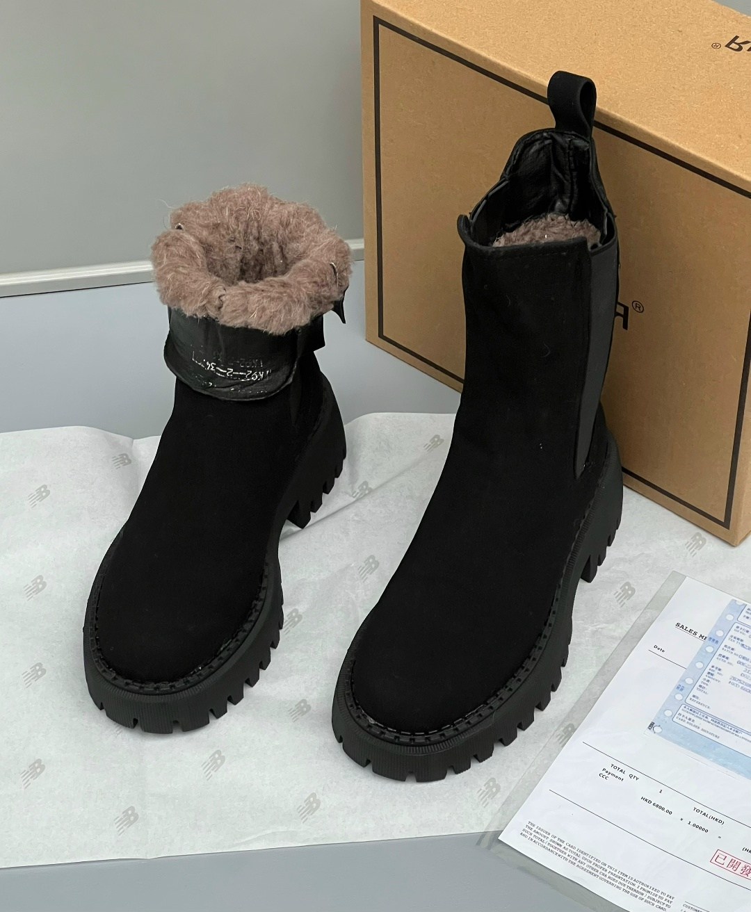 женские ботинки,, женская,полусапоги,замшевые ботинки