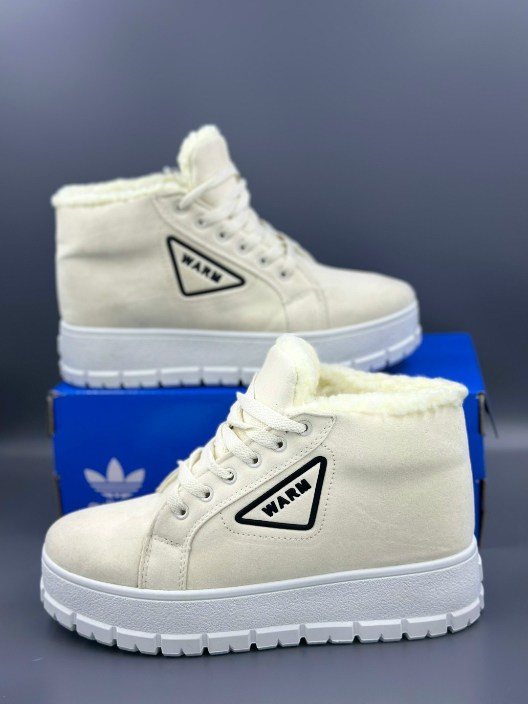 ,ботинки на меху,зимние кроссовки,зимняя женская ,женская