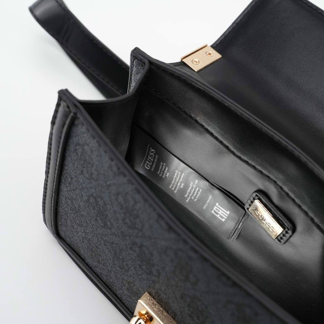 cумка женская guess,cумка guess,guess сумка на плечо,guess сумка через плечо,сумка