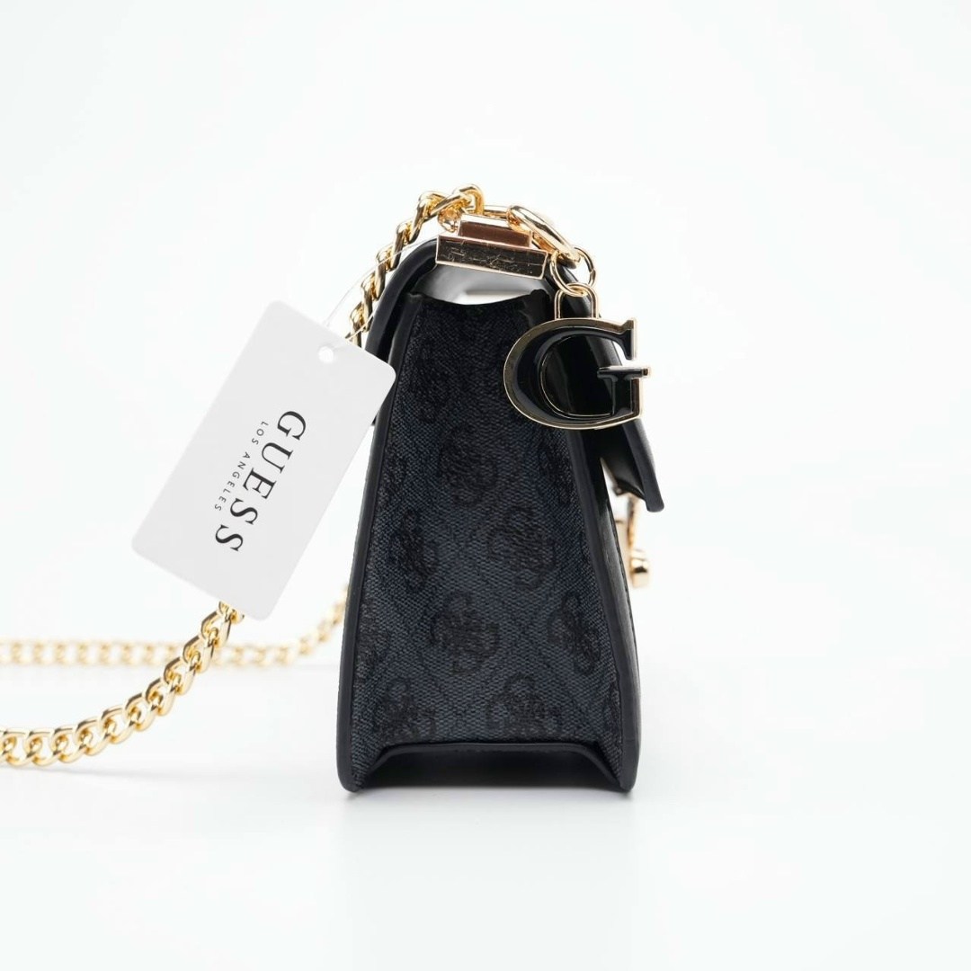 cумка женская guess,cумка guess,guess сумка на плечо,guess сумка через плечо,сумка