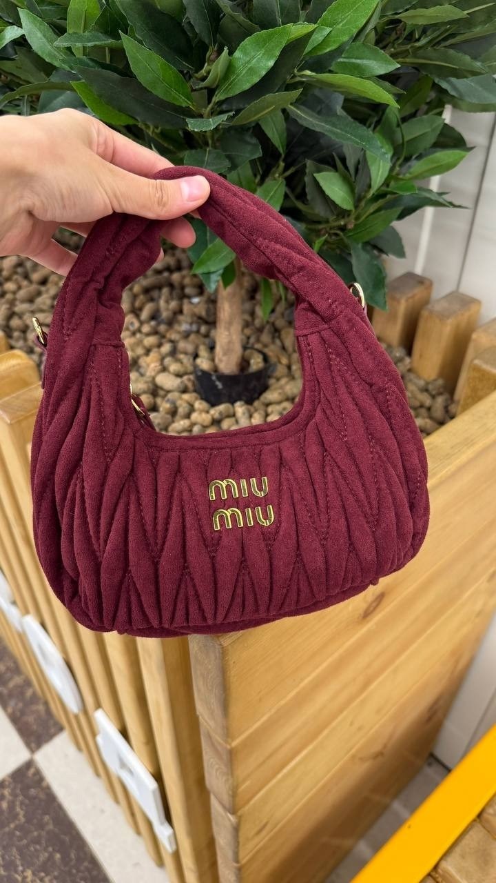 сумки женская,сумка,сумочка,модная сумка,сумка miu miu