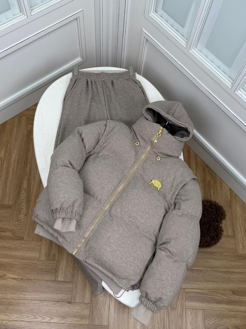 стильные костюмы,костюм тройка женский,серый костюм тройка,костюм тройка с курткой,костюм тройка